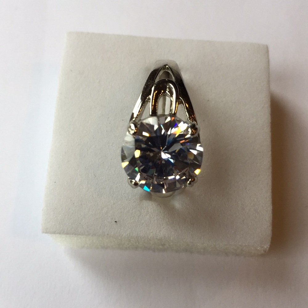 18K White gold filled 4 CARAT CUBIC ZIRCONIA RING